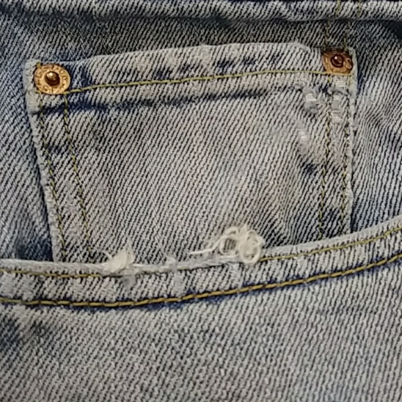 Levi 550 38×32 - Picture 4 of 5